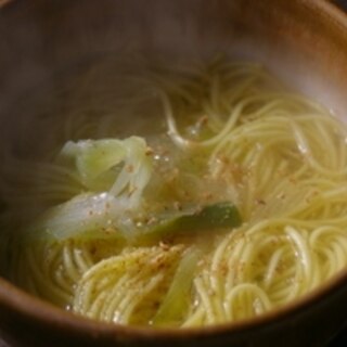 ネギの中華麺スープ